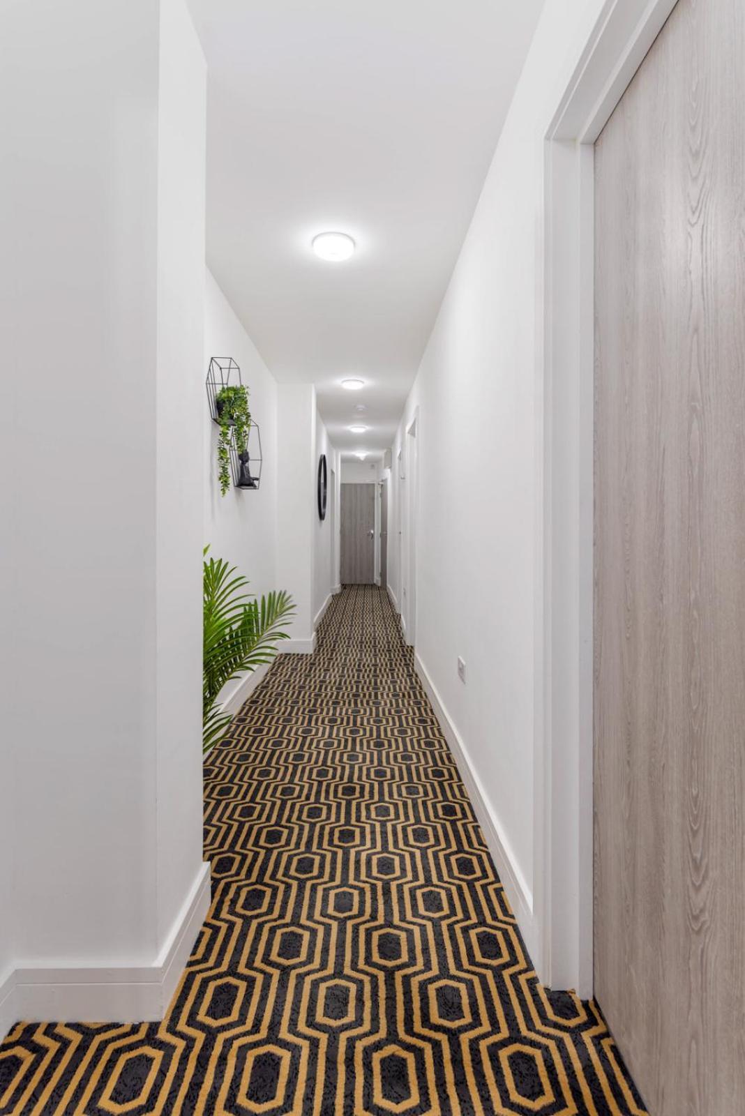 Flatzy - 16 Guests 4 En-Suite Central Apartment A Liverpool Buitenkant foto