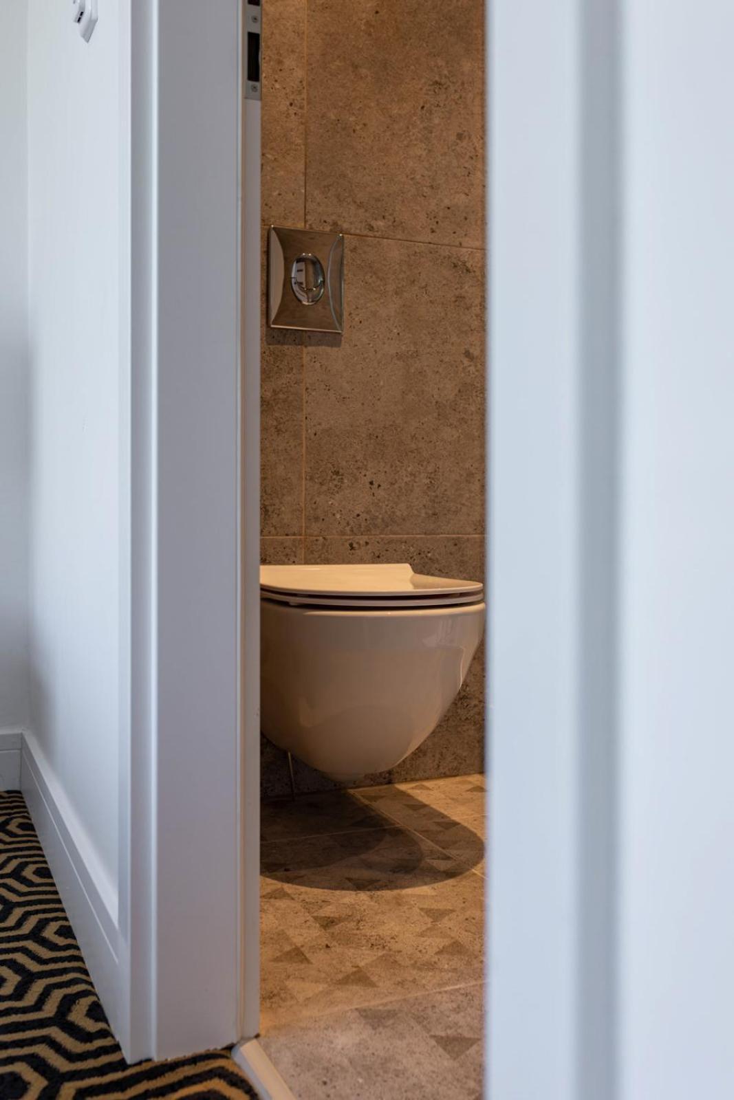 Flatzy - 16 Guests 4 En-Suite Central Apartment A Liverpool Buitenkant foto